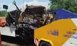 Mobil derek Jasa Marga ditabrak dua kendaraan di Tol Cipularang, supir kritis Mobil derek Jasa Marga ditabrak dua kendaraan di Tol Cipularang, supir kritis
