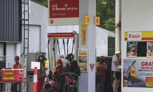 BBM di SPBU swasta masih langka, harga Pertamina, Shell, bp stabil BBM di SPBU swasta masih langka, harga Pertamina, Shell, bp stabil