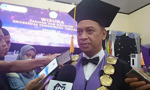 Masuki dunia kerja, lulusan Unitri dibekali kewirausahaan dan AI Masuki dunia kerja, lulusan Unitri dibekali kewirausahaan dan AI