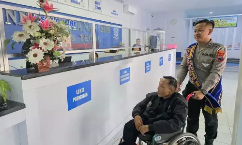 Satlantas Polres Tegal luncurkan layanan SIM Online dan SIM Disabilitas Satlantas Polres Tegal luncurkan layanan SIM Online dan SIM Disabilitas