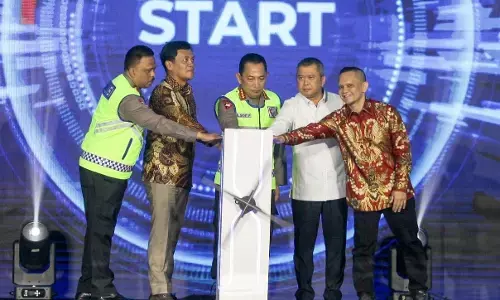 HUT ke-70 Lalu Lintas, Kapolri-Kakorlantas luncurkan aplikasi Digital Polantas