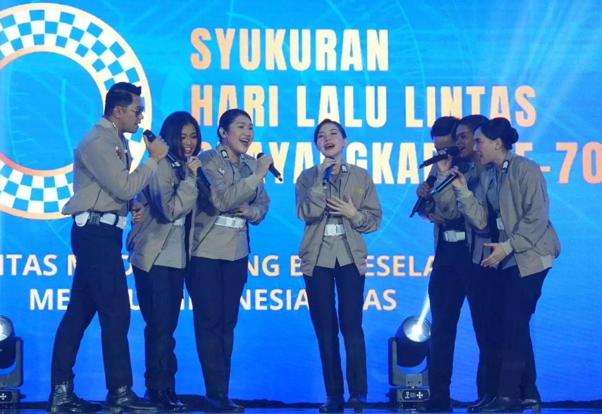 HUT ke-70, Korlantas luncurkan L-Bhara Band untuk sosialisasi keselamatan lalin