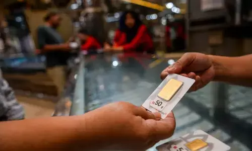 Harga emas Antam-UBS naik, Galeri24 stabil di Pegadaian Selasa ini Harga emas Antam-UBS naik, Galeri24 stabil di Pegadaian Selasa ini