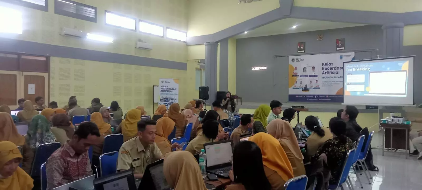Mafindo tekankan AI hanya sebagai alat bantu bagi guru