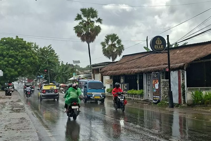 Siklon Tropis Bualoi berpotensi picu hujan lebat di timur Indonesia