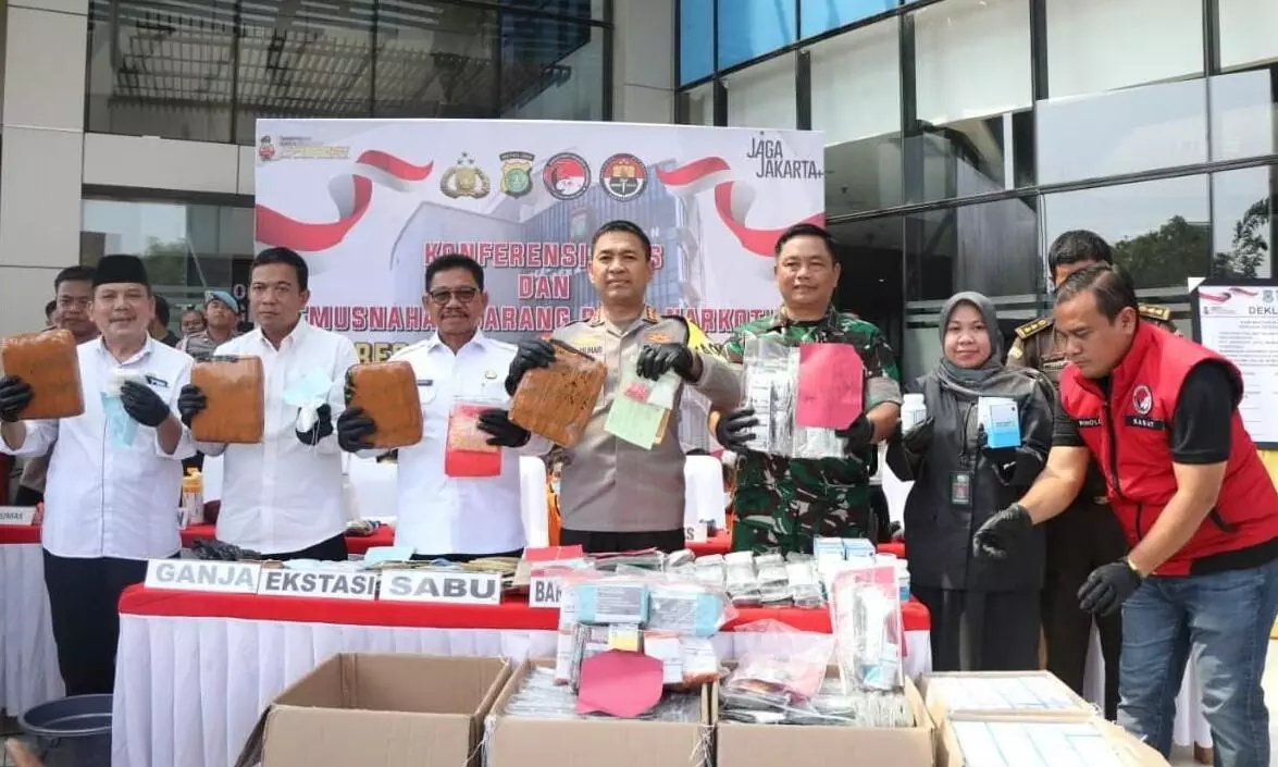 Polres Metro Tangerang Kota musnahkan ratusan ribu barang bukti narkoba