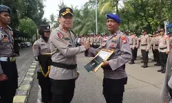 Personel Satpolairud raih penghargaan karena lakukan penyelamatan