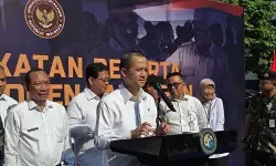 Kementrans berangkatkan 306 komponen cadangan dari unsur transmigrasi Kementrans berangkatkan 306 komponen cadangan dari unsur transmigrasi