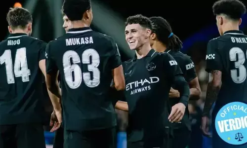 Manchester City ke putaran 4 Carabao Cup usai tundukkan Huddersfield Manchester City ke putaran 4 Carabao Cup usai tundukkan Huddersfield