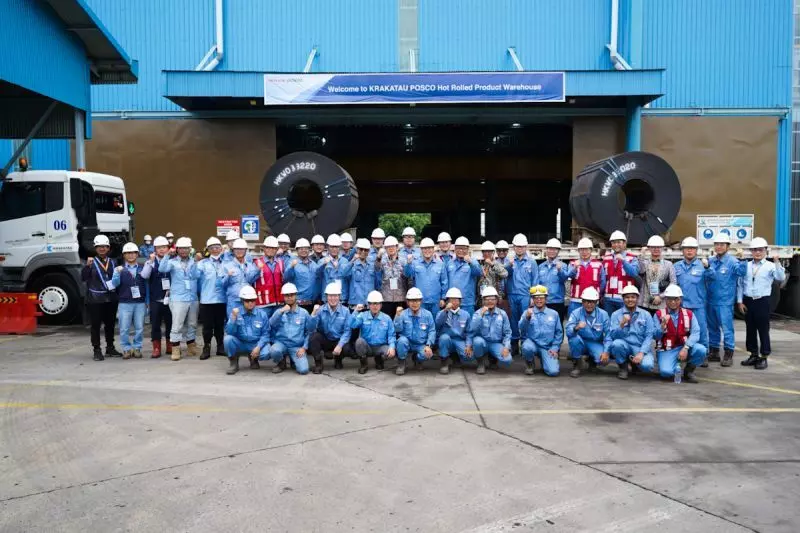 Krakatau Posco perkuat daya saing baja RI lewat `HRC warehouse modern`