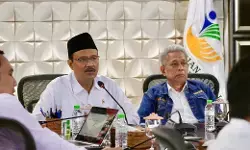 Gus Ipul tegaskan tugas, larangan, dan arah hilirisasi dalam Sekolah Rakyat Gus Ipul tegaskan tugas, larangan, dan arah hilirisasi dalam Sekolah Rakyat