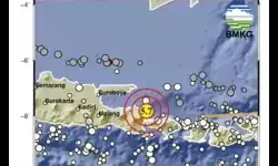 Warga Jember rasakan guncangan kuat gempa Bali magnitudo 5,7