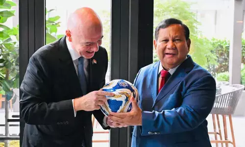 Prabowo bertemu Presiden FIFA: Komitmen bersama majukan sepak bola Indonesia