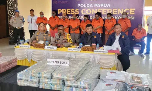 Polda Papua tetapkan 9 orang tersangka kasus dugaan korupsi dana desa di Lanny Jaya Polda Papua tetapkan 9 orang tersangka kasus dugaan korupsi dana desa di Lanny Jaya