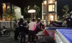 Polisi Bekasi amankan kendaraan pembalap liar Polisi Bekasi amankan kendaraan pembalap liar
