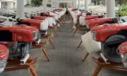 Bantul terima bantuan alat pertanian berupa 25 traktor dari Kementan Bantul terima bantuan alat pertanian berupa 25 traktor dari Kementan