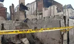 Kebakaran 400 rumah di Jakbar diduga berasal dari toko alat tulis Kebakaran 400 rumah di Jakbar diduga berasal dari toko alat tulis