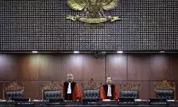 MK tolak permohonan syarat capres/caleg/cakada minimal sarjana