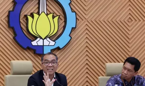 Menyalakan api ambisi pendidikan tinggi