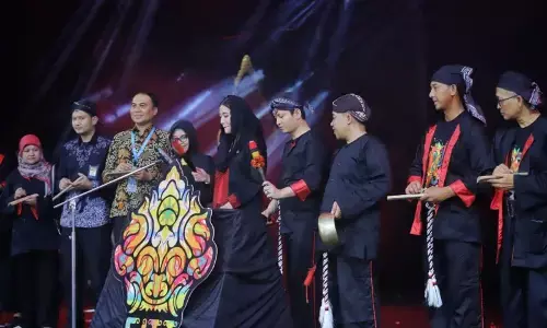 Festival Jaranan Terbuka ke-29 di Trenggalek berlangsung meriah Festival Jaranan Terbuka ke-29 di Trenggalek berlangsung meriah