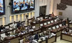 Purbaya paparkan harga Pertalite dan LPG 3 Kg tanpa subsidi