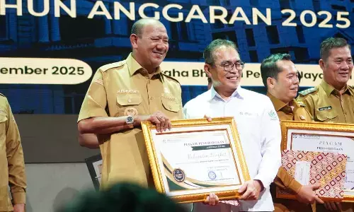 Raih penghargaan UHC, Bupati Langkat komitmen maksimalkan pelayanan kesehatan Raih penghargaan UHC, Bupati Langkat komitmen maksimalkan pelayanan kesehatan
