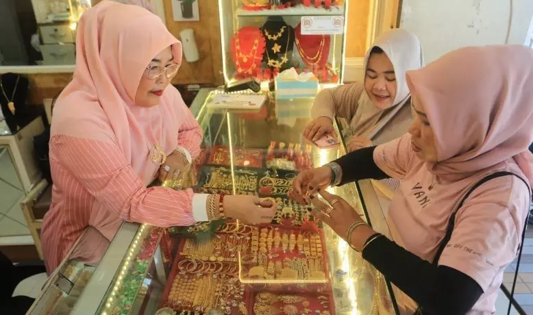 Harga emas Antam-Galeri24 naik, UBS turun di Pegadaian awal Oktober