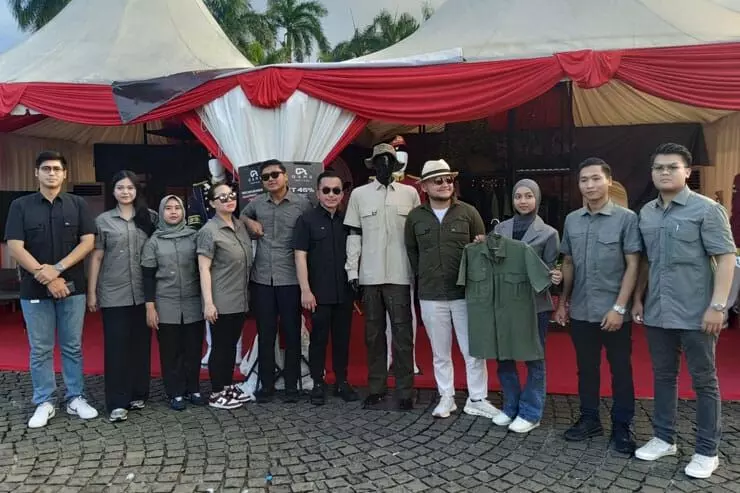 Rumah tailor legendaris Wong Hang Bersaudara kembali dengan brand baru