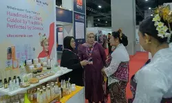 Kosmetik halal Indonesia catat transaksi Rp213 miliar di Malaysia Kosmetik halal Indonesia catat transaksi Rp213 miliar di Malaysia