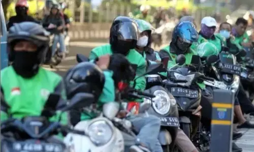 Pengemudi ojol lebih suka potongan 20 persen untuk promo dan insentif Pengemudi ojol lebih suka potongan 20 persen untuk promo dan insentif