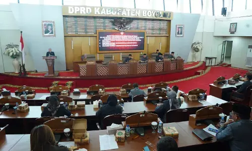 DPRD Boyolali gelar paripurna penyampaian pendapat umum Bupati Boyolali DPRD Boyolali gelar paripurna penyampaian pendapat umum Bupati Boyolali