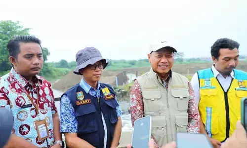 Antisipasi banjir, Bupati Kudus cek fungsi pompa dan kolam retensi Antisipasi banjir, Bupati Kudus cek fungsi pompa dan kolam retensi
