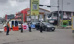 Uji coba sistem satu arah di Jalan AKBP Cek Agus dimulai 2 Oktober 2025 Uji coba sistem satu arah di Jalan AKBP Cek Agus dimulai 2 Oktober 2025