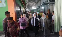 Evakuasi santri korban Ponpes Al-Khoziny gunakan alat berat dengan mitigasi ketat