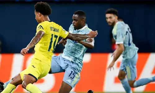Villarreal tahan imbang Juventus 2-2 Villarreal tahan imbang Juventus 2-2