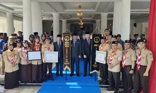 Kwarcab Majalengka raih penghargaan tunggul prestasi tingkat Jawa Barat Kwarcab Majalengka raih penghargaan tunggul prestasi tingkat Jawa Barat