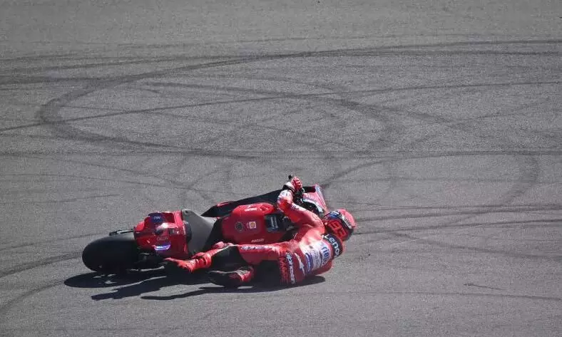 Marc Marquez mengaku kehilangan daya cengkeram rem
