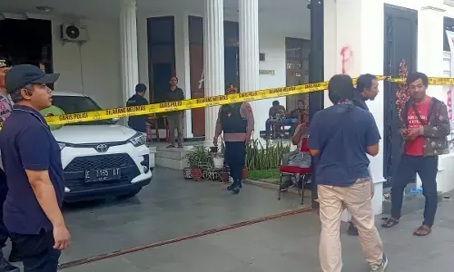 Polres Salatiga geledah rumah pimpinan Koperasi BLN Polres Salatiga geledah rumah pimpinan Koperasi BLN
