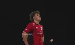 Patrick Kluivert masih berhati-hati dengan kondisi Ole Romeny