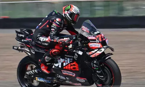 Bezzechi raih gelar juara sprint race kedua musim ini Bezzechi raih gelar juara sprint race kedua musim ini