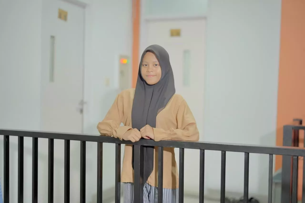 Nabila rajut asa di Sekolah Rakyat, gadis yatim yang harus rawat ibunda yang stroke