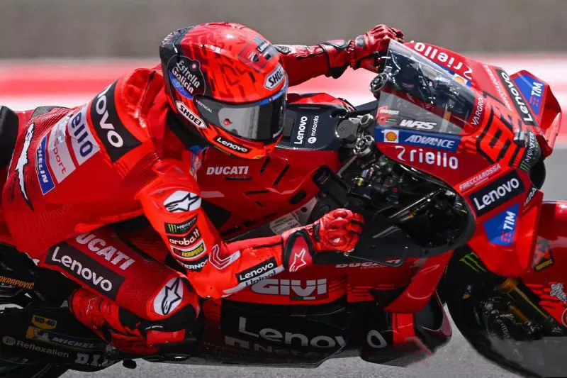 Marc dan Pecco bawa Ducati Lenovo segel gelar tim terbaik MotoGP 2025