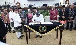 Gubernur Banten minta pemda tanggung renteng BPJS-atasi sampah Gubernur Banten minta pemda tanggung renteng BPJS-atasi sampah