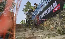 102 pembalap sepeda berkompetisi di 76 IDH Urban 2025