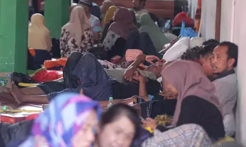 Hikmah di balik langit runtuh Buduran Hikmah di balik langit runtuh Buduran