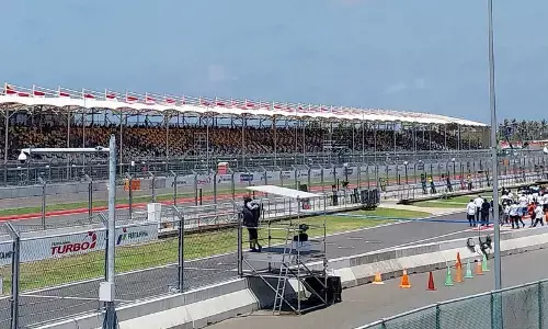 BMKG sebut ada potensi hujan ringan saat MotoGP di Sirkuit Mandalika BMKG sebut ada potensi hujan ringan saat MotoGP di Sirkuit Mandalika