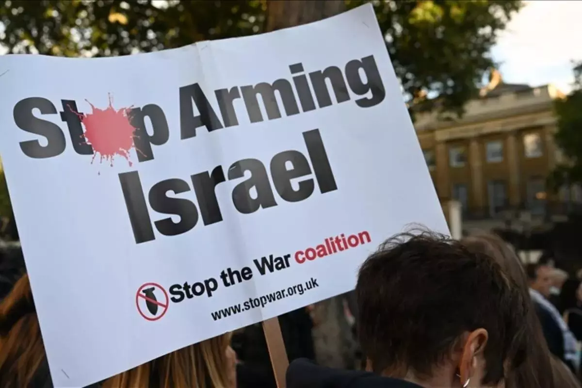 Ribuan orang unjuk rasa di Karachi jelang 2 tahun Israel serang Gaza
