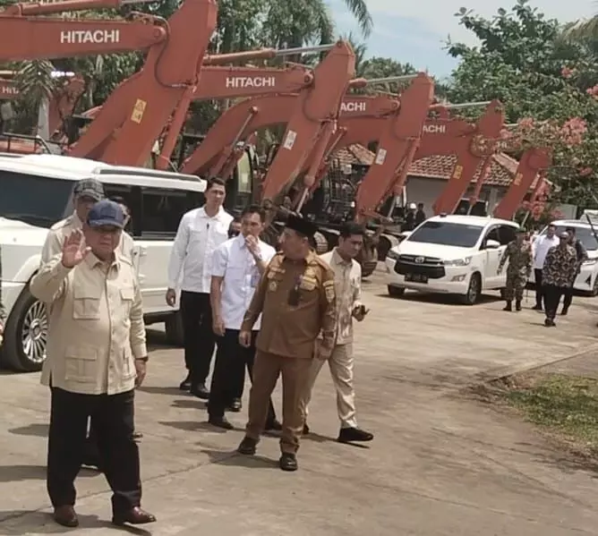 Presiden Prabowo tinjau barang rampasan Negara dalam kasus timah di Babel