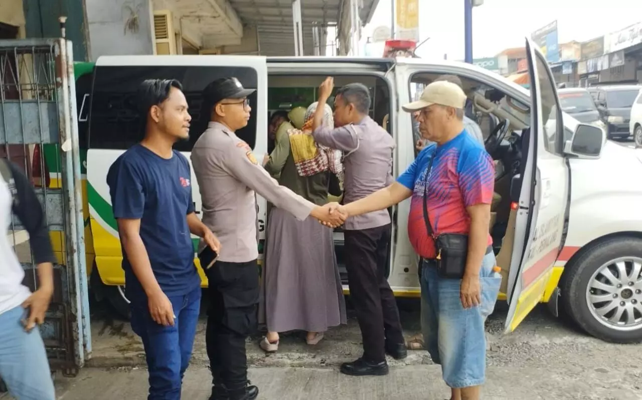 Jeritan dari balik pintu terkunci, Polsek Randudongkal selamatkan anak kecil