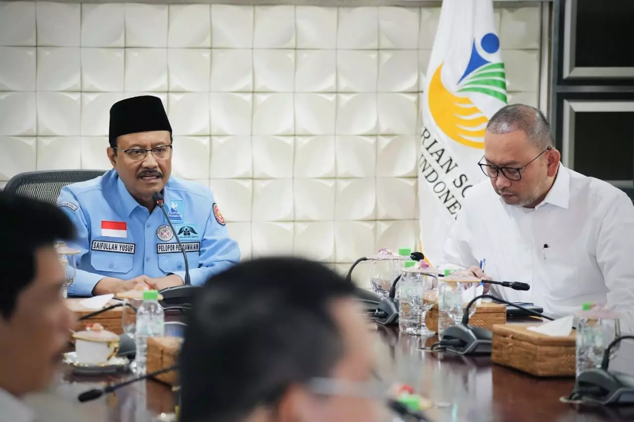 Gus Ipul tekankan integritas dan citra Sekolah Rakyat dalam rakor Kepala Sekolah